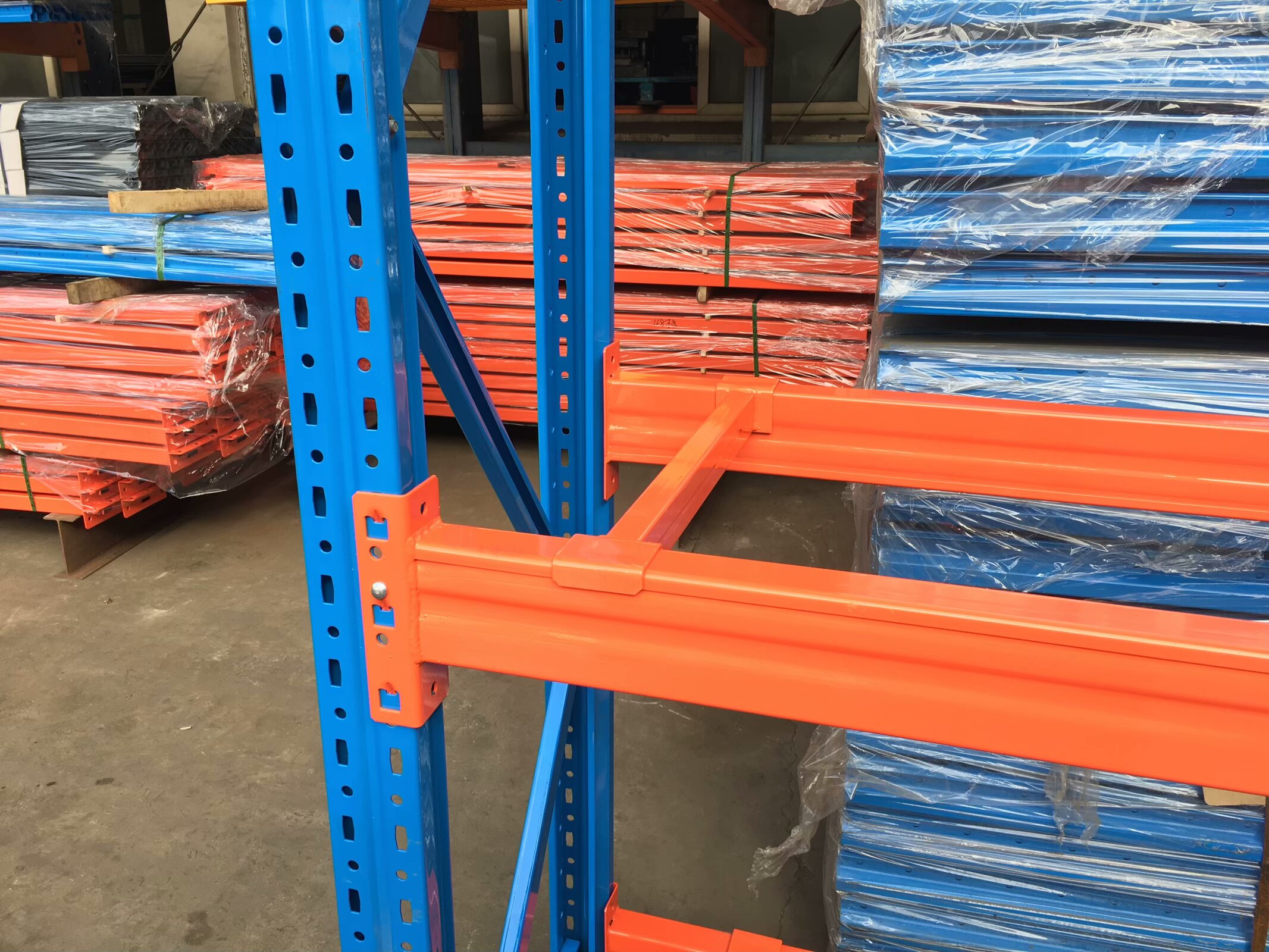 CE 인증, 안전하고 안정적인 보관, 고하중 선택 조립식 산업용 강철 창고 팔레트 랙 선반